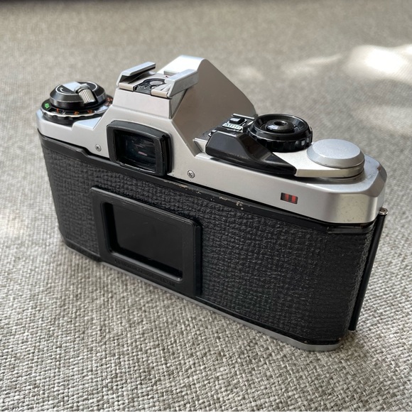 [SOLD] PENTAX ME SUPER with ME II Auto Winder and Flash - TESTED! 35mm Camera - Picture 7 of 10